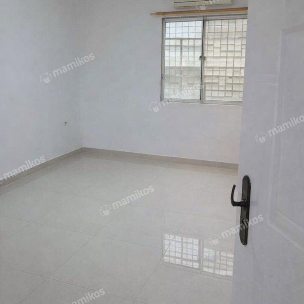 Rumah Sertifikat SHM 4 Kamar Tidur 3 Kamar Mandi Pantai Indah Kapuk Jakarta Utara - Photo 4