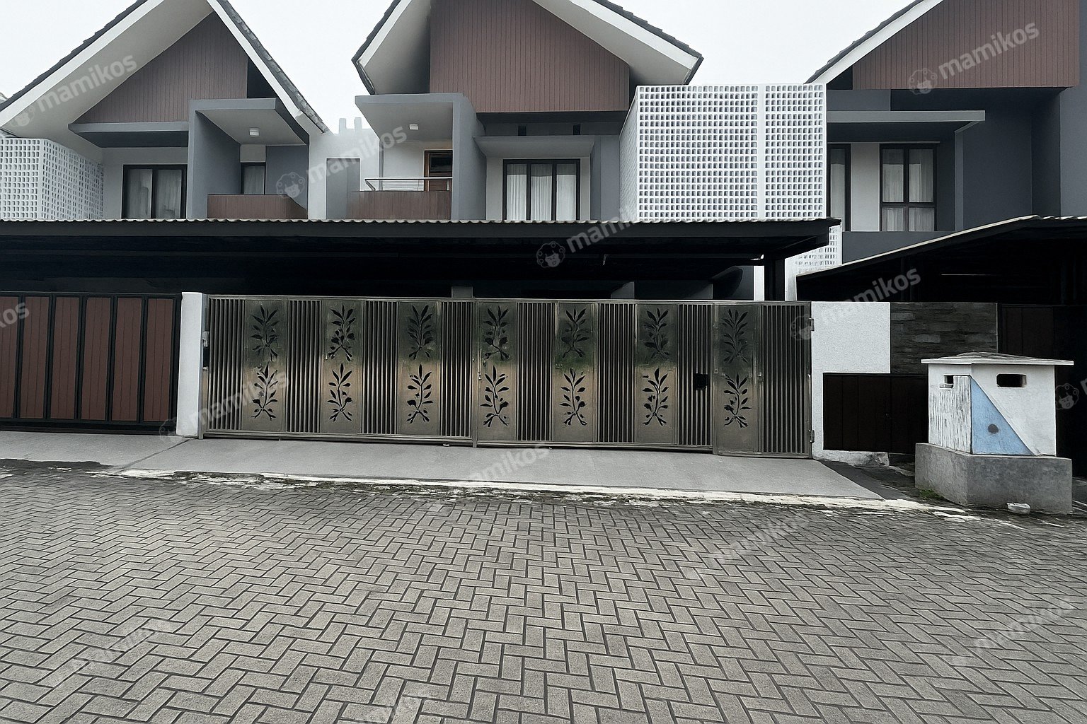 Rumah Sertifikat SHM 5 Kamar Tidur 5 Kamar Mandi Metland Menteng Jakarta Timur