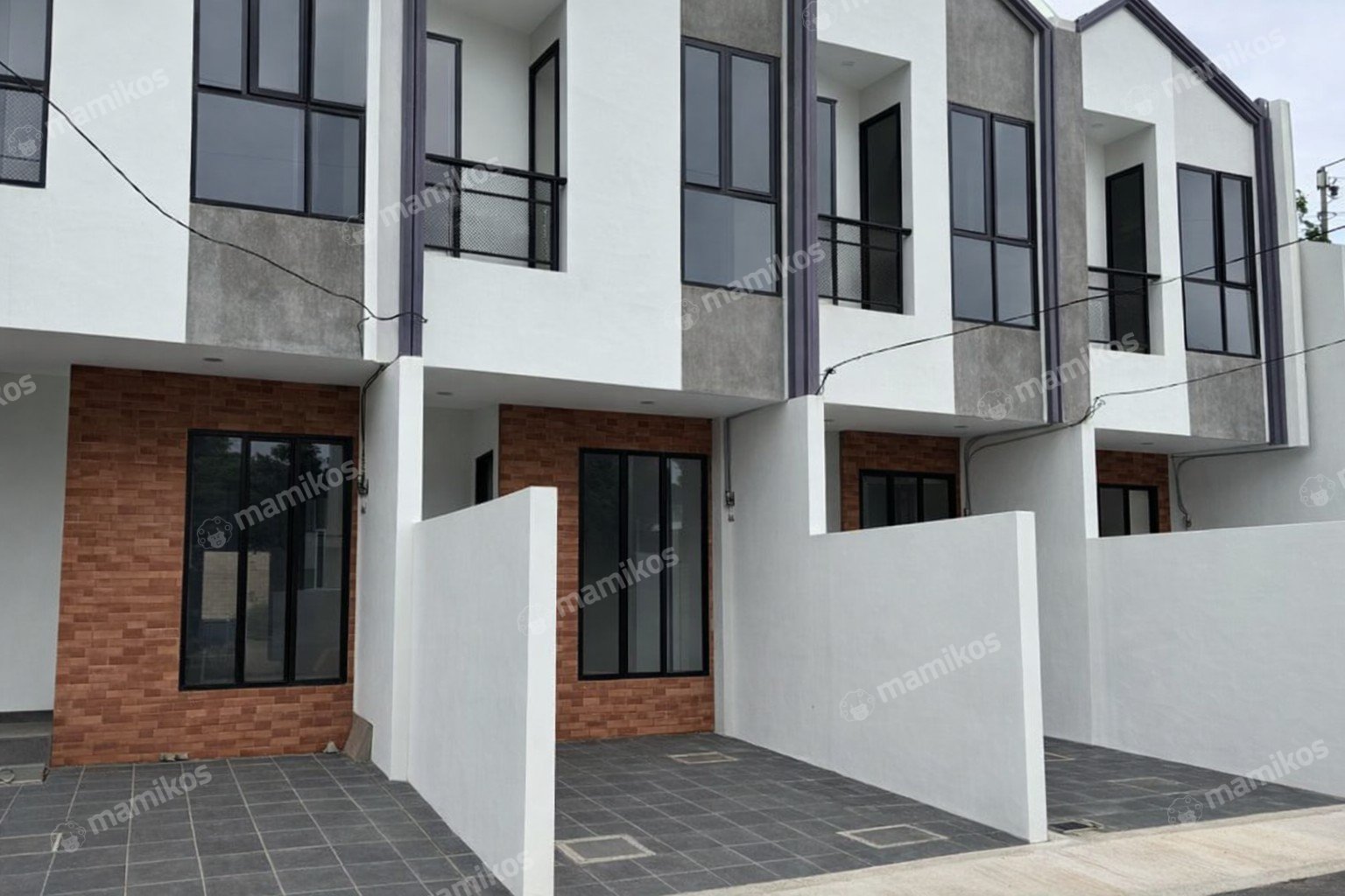 Rumah 3 Kamar Tidur 2 Kamar Mandi 2 Lantai Pegadungan Jakarta Barat