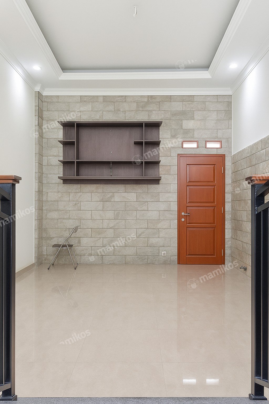 Rumah Sertifikat SHM 5 Kamar Tidur 3 Kamar Mandi Tanjung Duren Utara Jakarta Barat - Photo 3