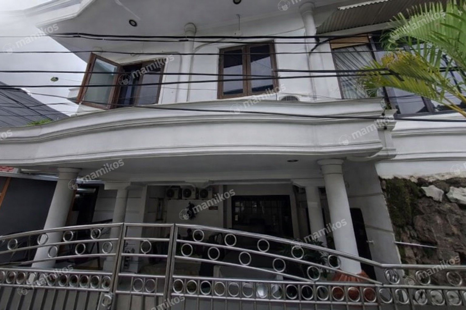 Rumah Sertifikat SHM 11 Kamar Tidur 7 Kamar Mandi Pegangsaan Jakarta Utara - Photo 5