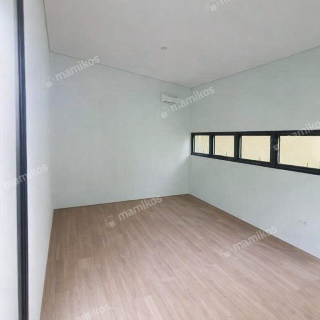 Rumah Sertifikat SHM 3 Kamar Tidur 3 Kamar Mandi Kemang Jakarta Selatan - Photo 5