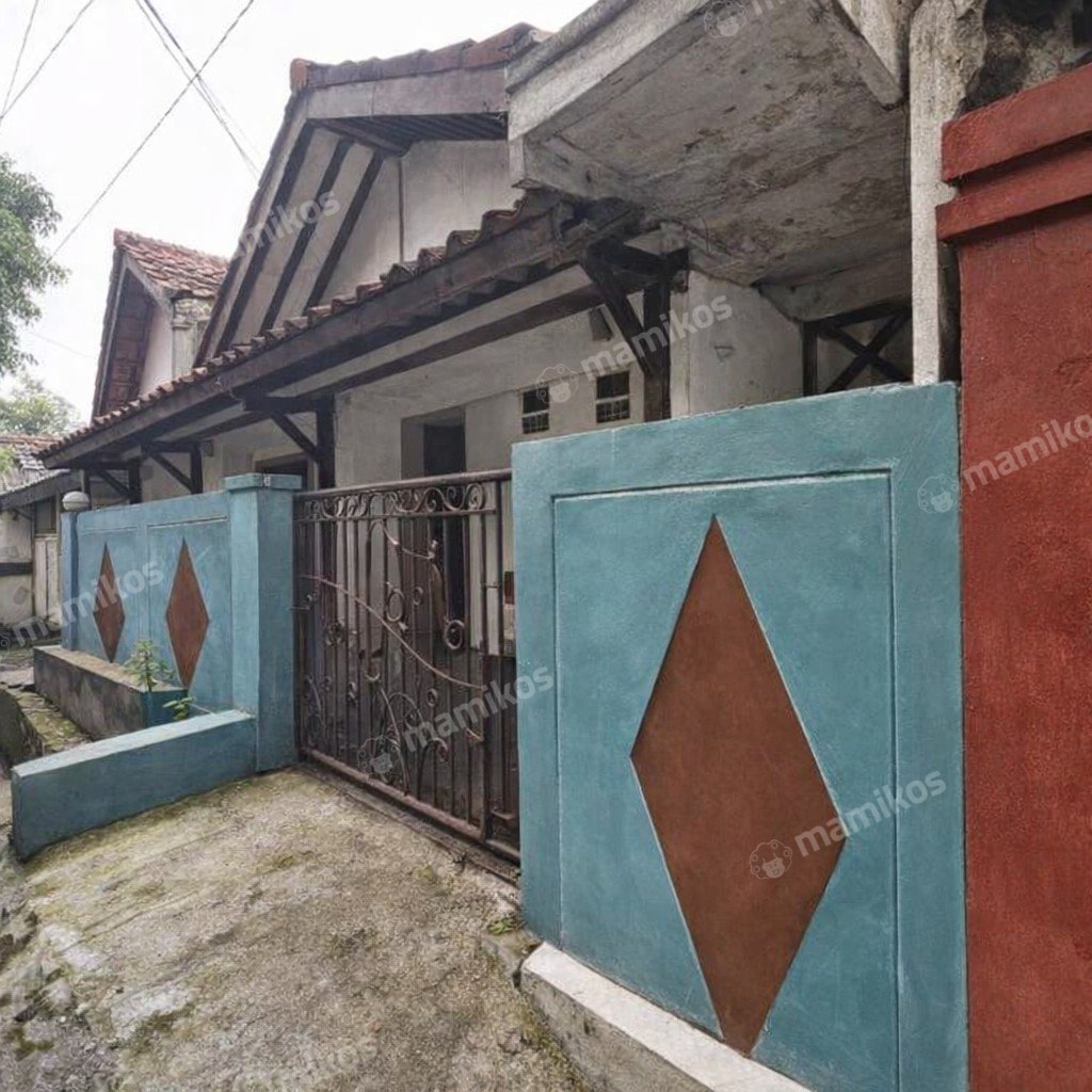 Rumah Sertifikat SHM 6 Kamar Tidur 1 Kamar Mandi Radio Dalam Jakarta Selatan - Photo 2