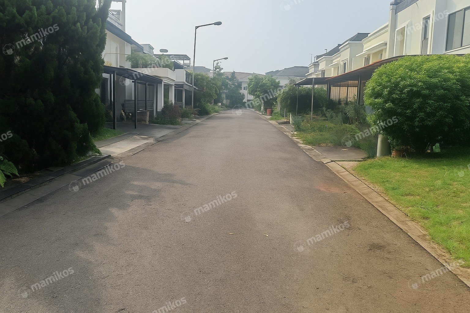 Rumah Sertifikat SHM 2 Lantai Kembangan Jakarta Barat