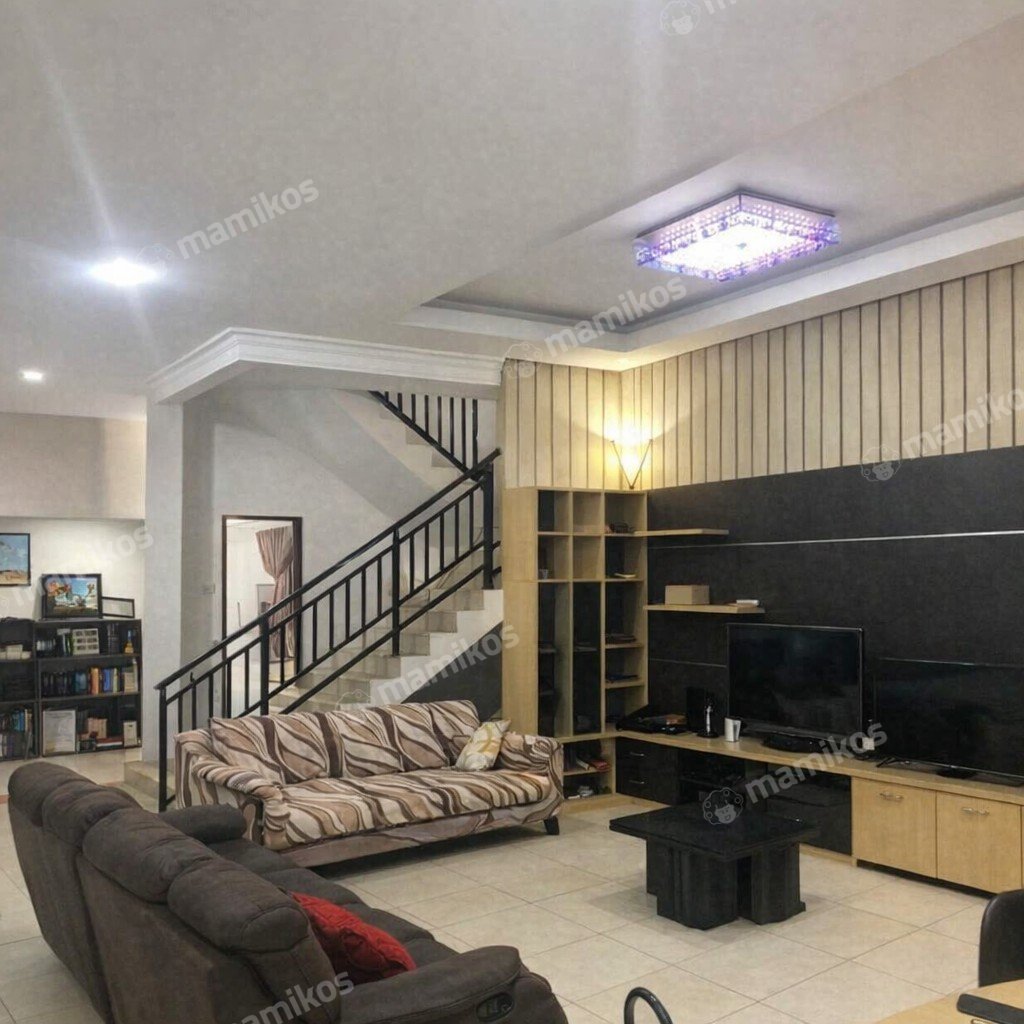 Rumah Sertifikat SHM 4 Kamar Tidur 3 Kamar Mandi Intercon Jakarta Barat - Photo 3