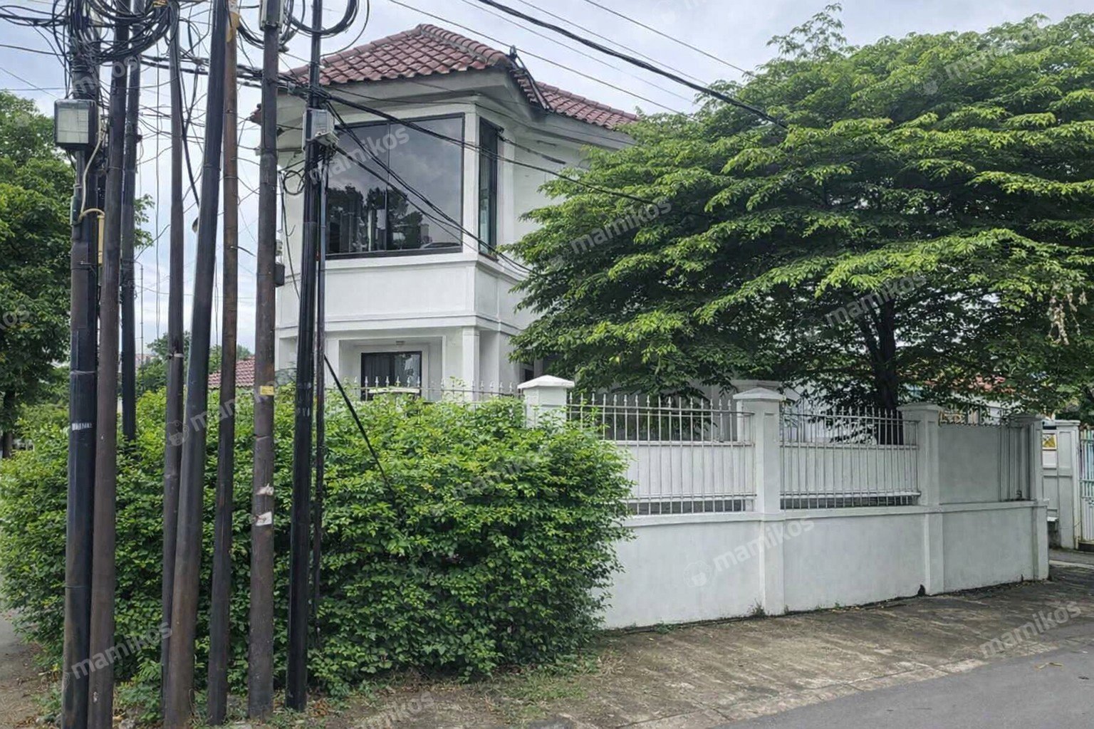 Rumah Sertifikat SHM 3 Kamar Tidur 3 Kamar Mandi Cipete Jakarta Selatan