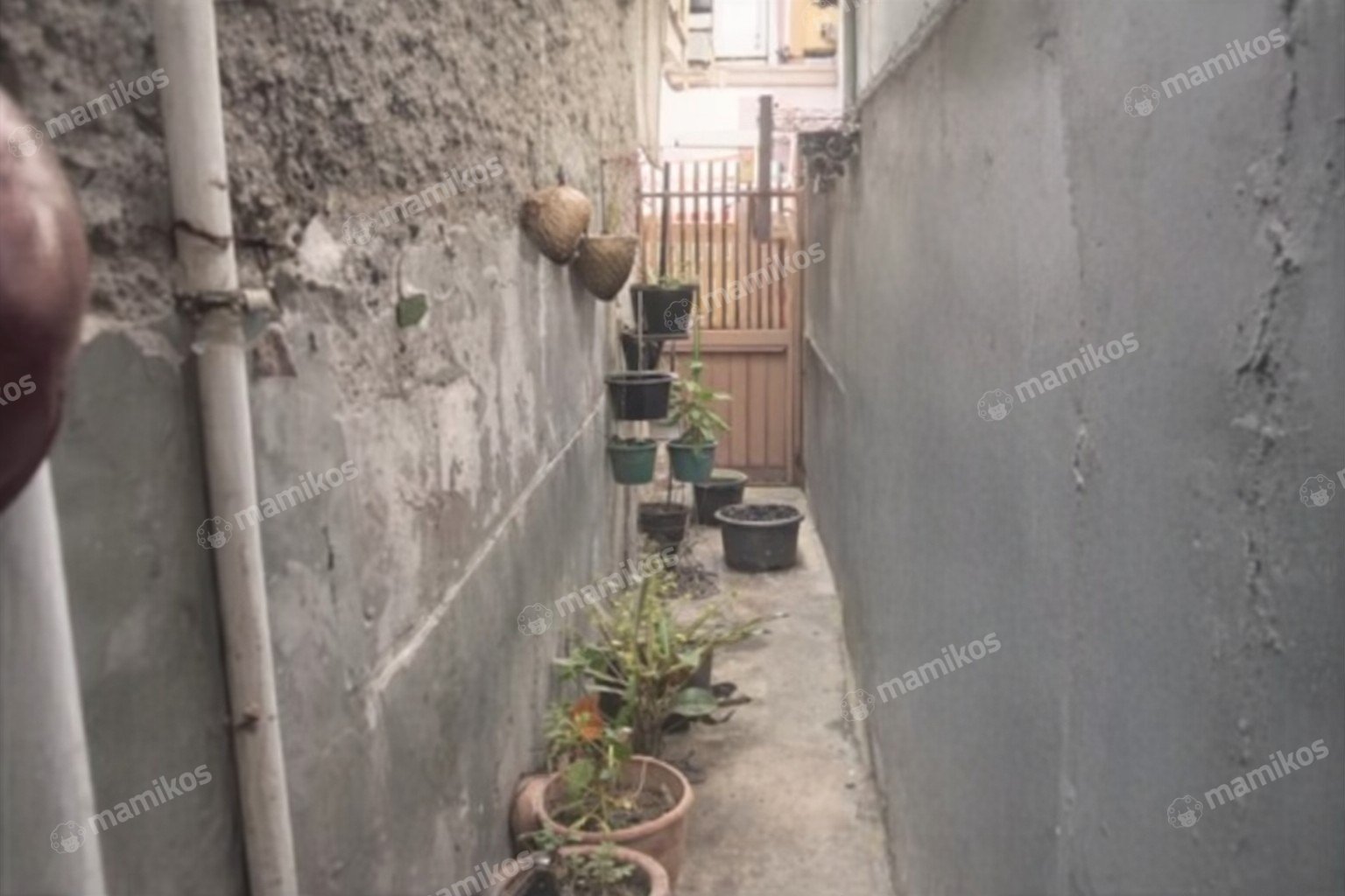 Rumah Sertifikat SHM 3 Kamar Tidur 2 Kamar Mandi Tambora Jakarta Barat