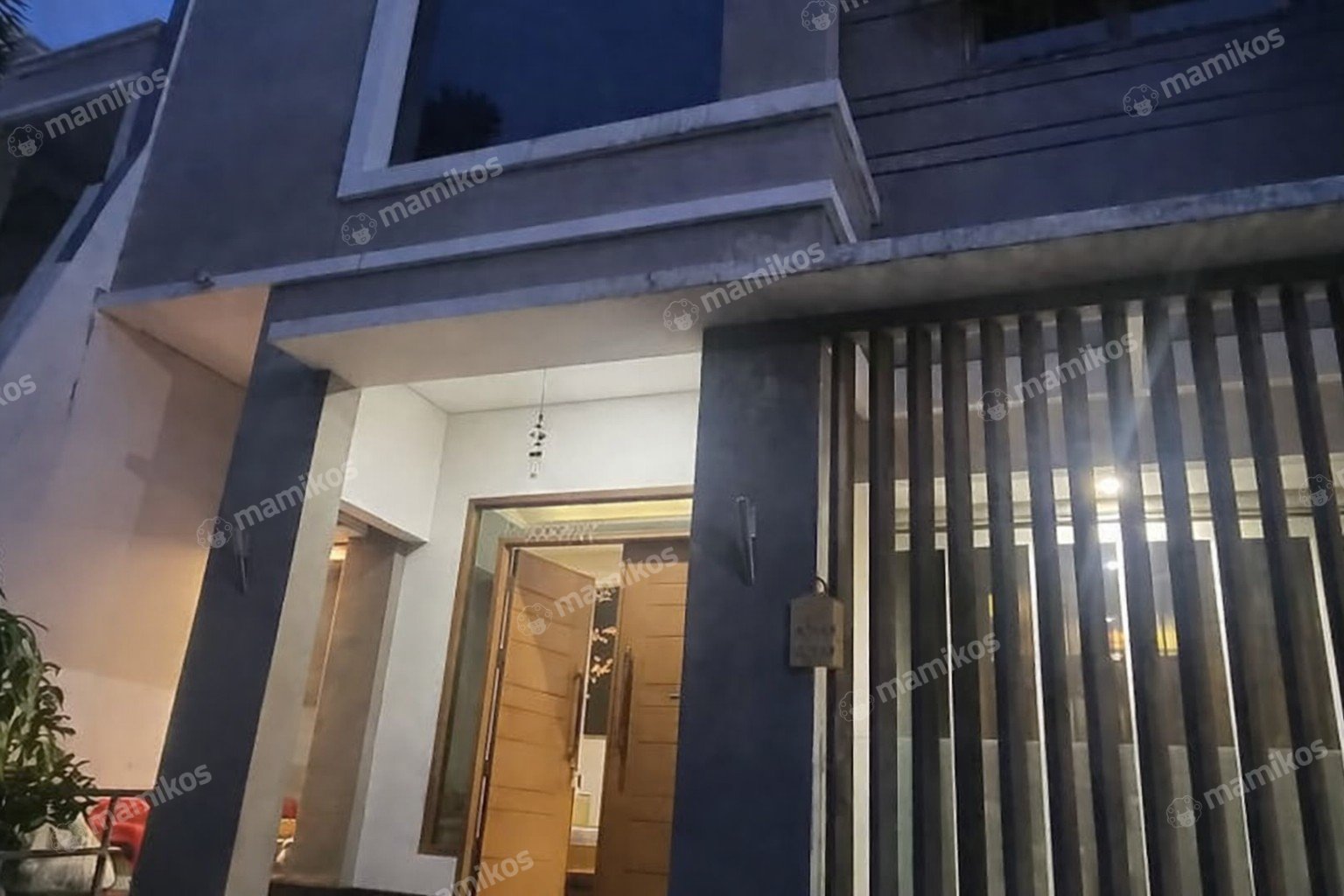 Rumah Sertifikat SHM 3 Kamar Tidur 3 Kamar Mandi Pantai Indah Kapuk Jakarta Utara