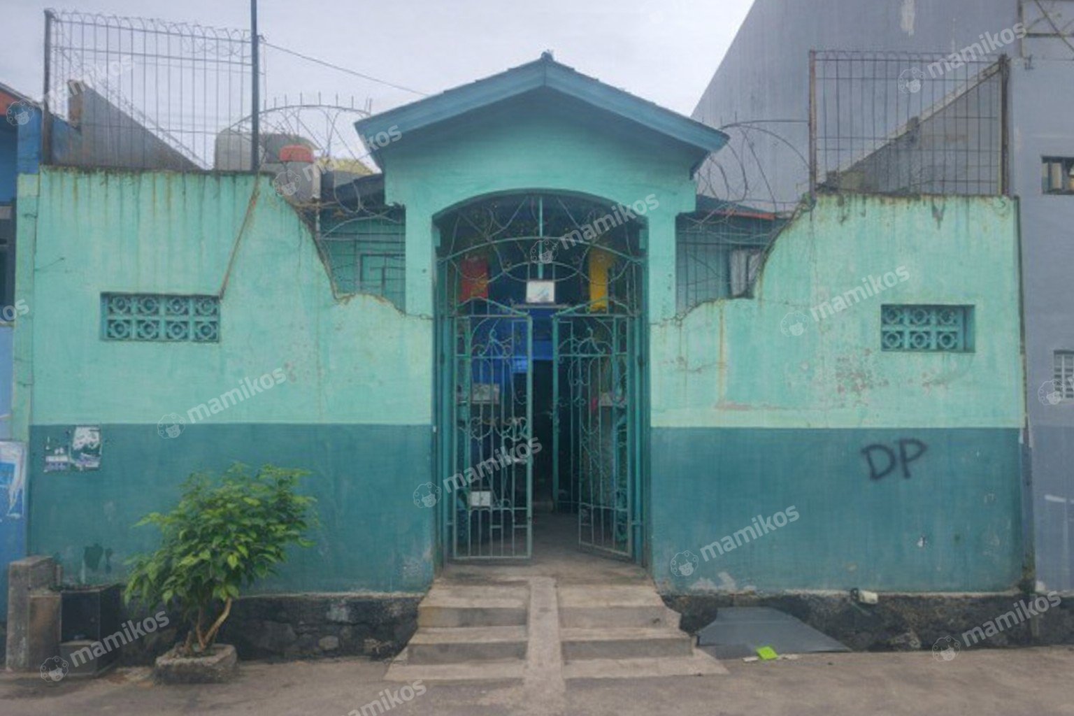 Rumah Sertifikat SHM 8 Kamar Tidur 3 Kamar Mandi Cakung Jakarta Timur