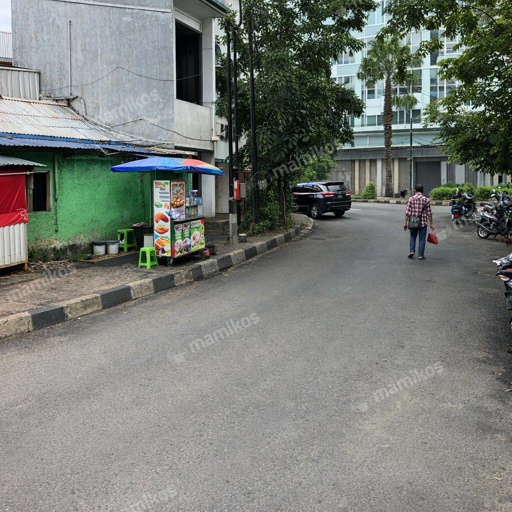Rumah Sertifikat HGB 2 Kamar Tidur 2 Kamar Mandi Casablanca Jakarta Selatan - Photo 3