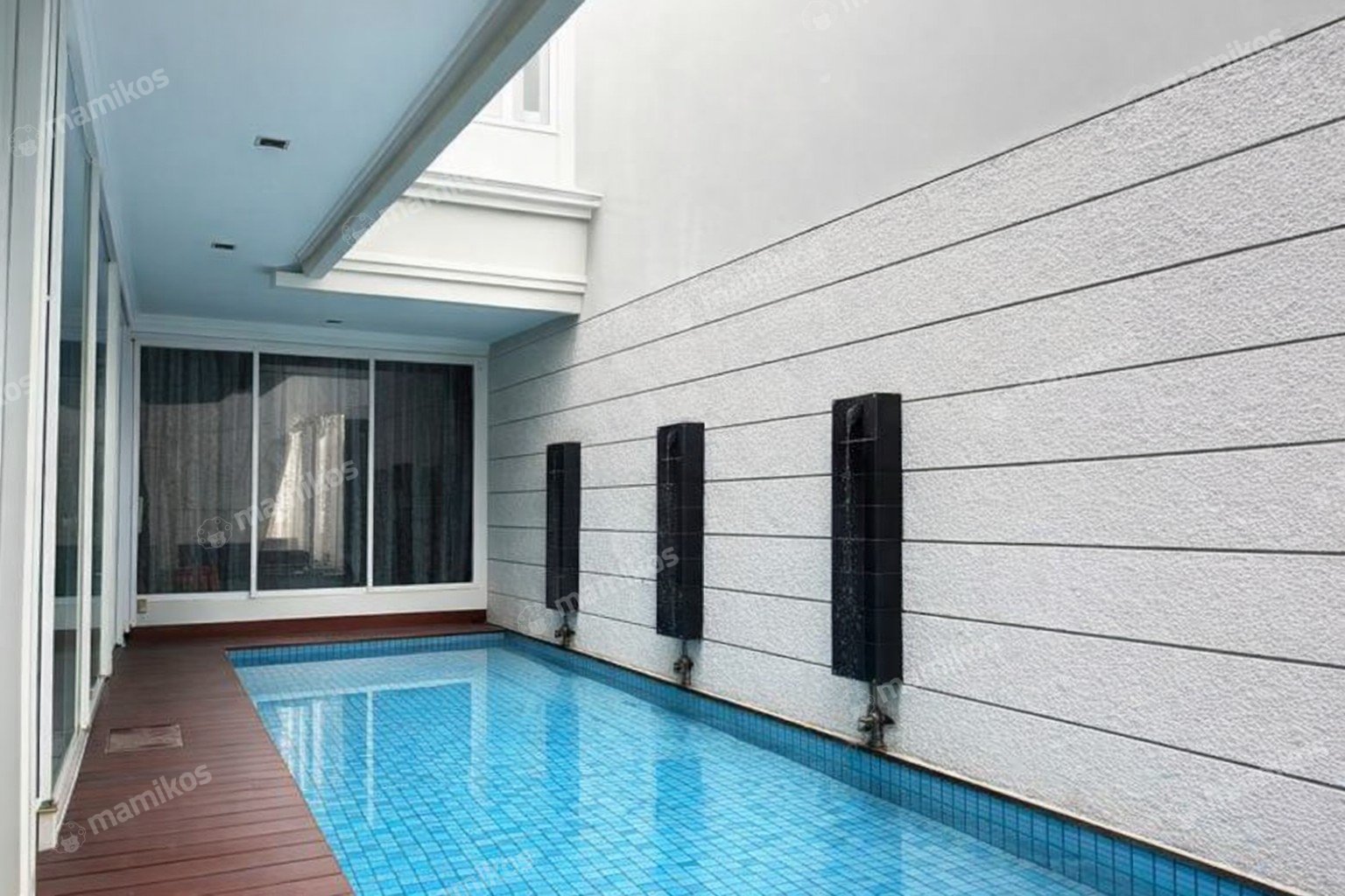 Rumah Sertifikat SHM 4 Kamar Tidur 4 Kamar Mandi Pondok Indah Jakarta Selatan - Photo 1