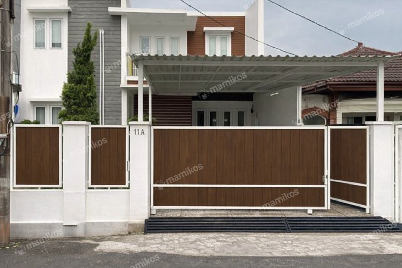 Rumah Sertifikat SHM 5 Kamar Tidur 4 Kamar Mandi Pondok Kelapa Jakarta Timur