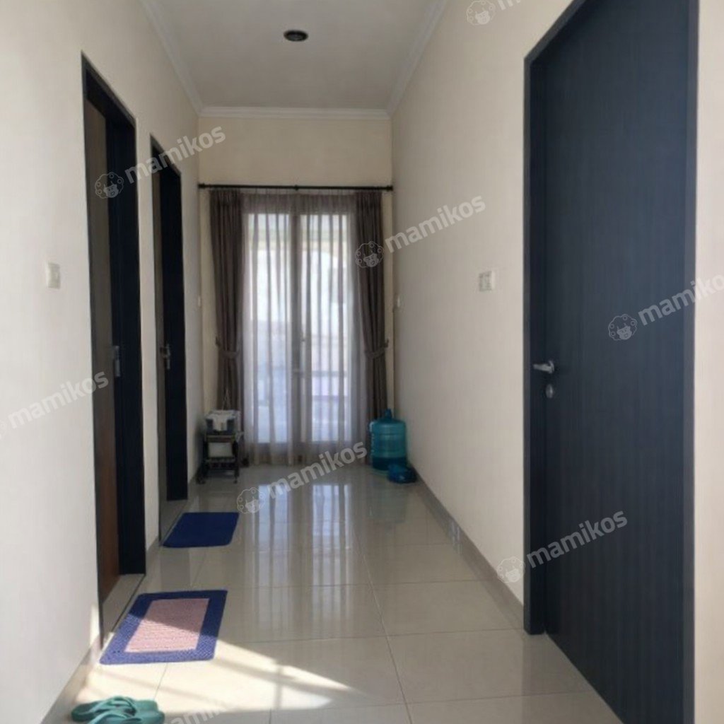 Rumah Sertifikat SHM 6 Kamar Tidur 3 Kamar Mandi Citra Garden Jakarta Barat - Photo 5