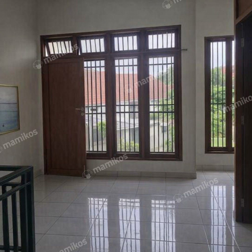 Rumah Sertifikat SHM 3 Kamar Tidur 3 Kamar Mandi Pulomas Jakarta Timur - Photo 5