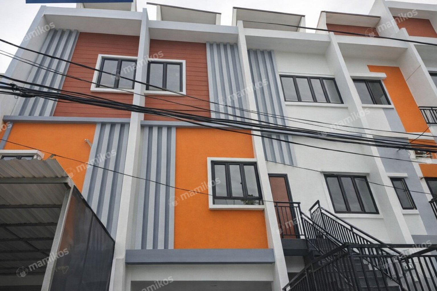 Rumah Sertifikat SHM 4 Kamar Tidur 3 Kamar Mandi Tanjung Duren Jakarta Barat