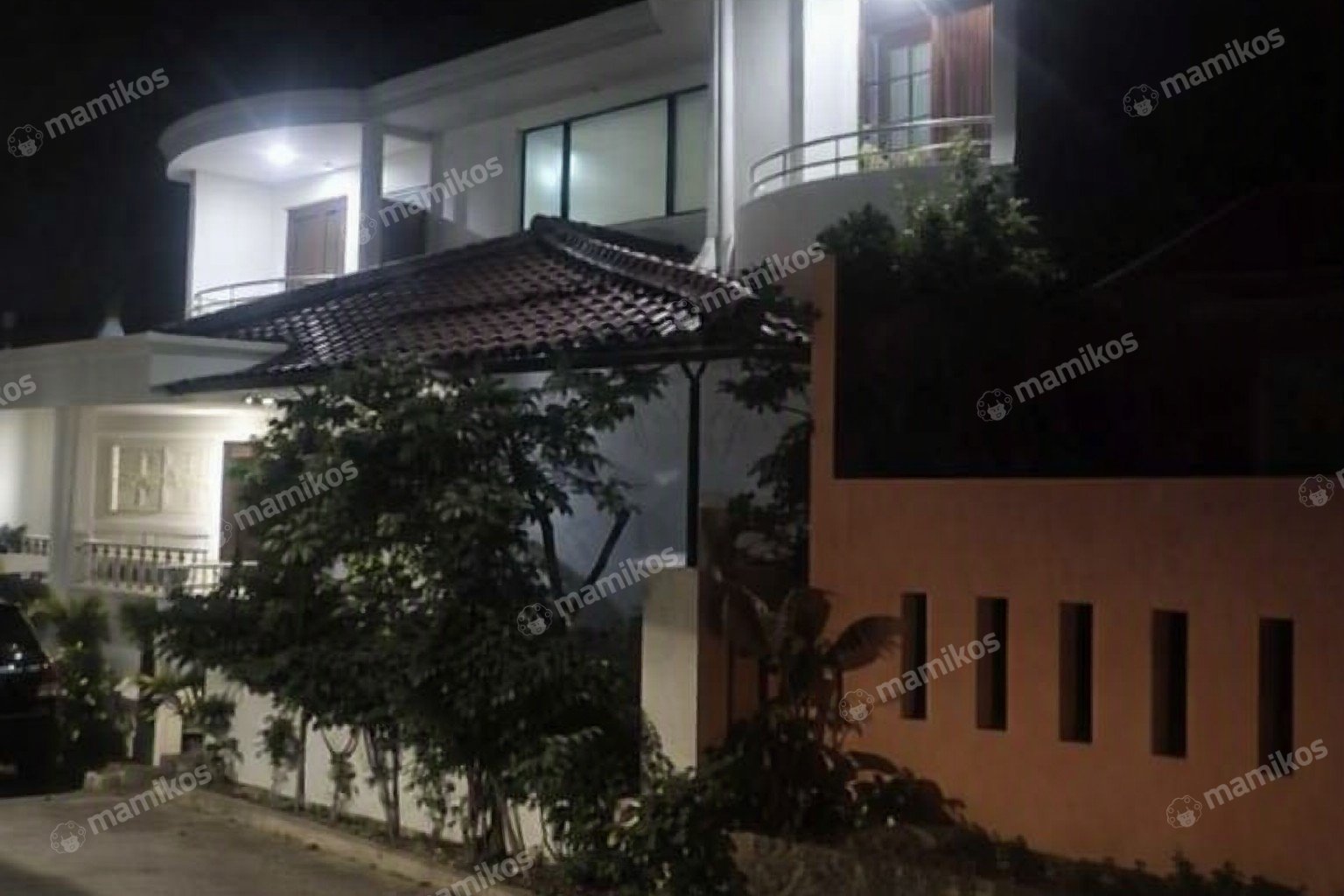 Rumah Sertifikat SHM 10 Kamar Tidur 8 Kamar Mandi Sunter Jakarta Utara - Photo 3