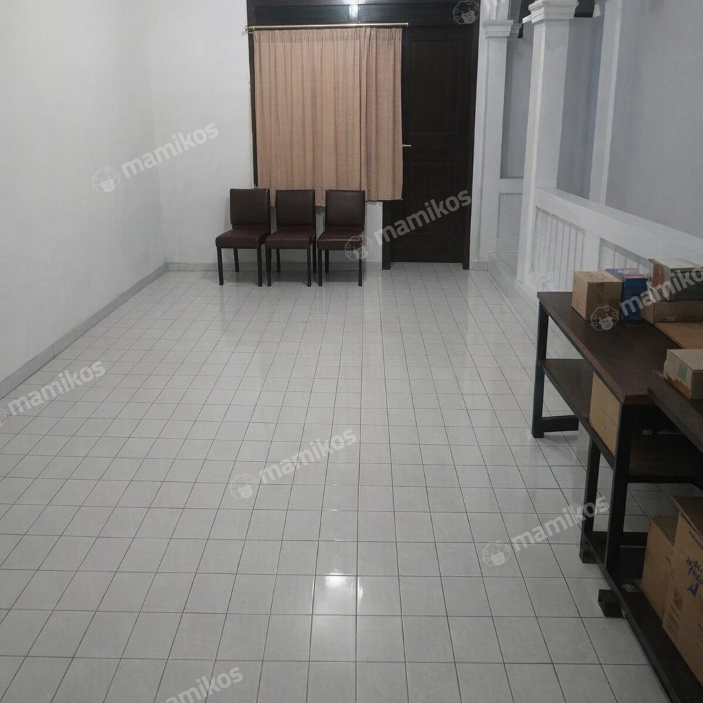Rumah Sertifikat SHM 5 Kamar Tidur 3 Kamar Mandi Tanjung Duren Jakarta Barat - Photo 5