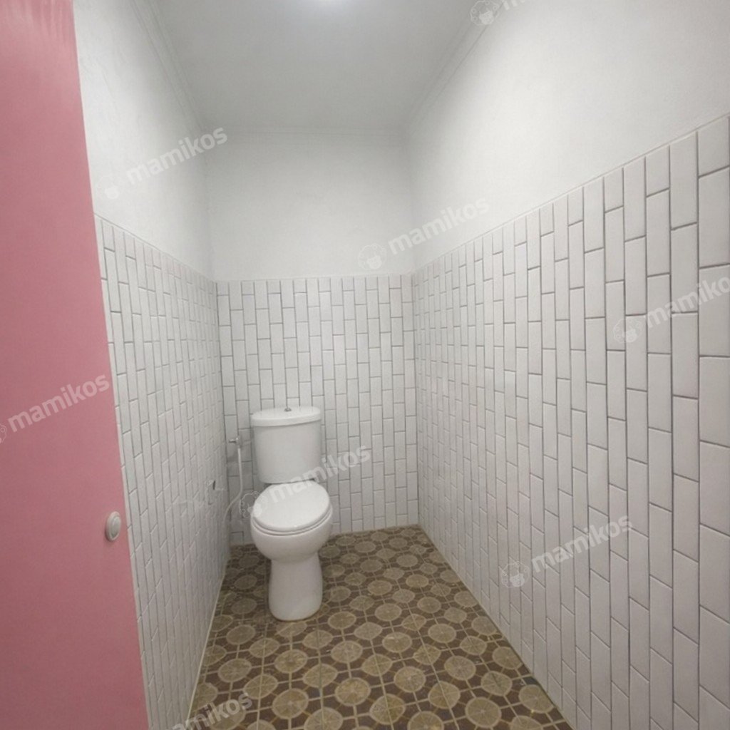 Rumah Sertifikat SHM 2 Kamar Tidur 1 Kamar Mandi Cilangkap Jakarta Timur - Photo 5