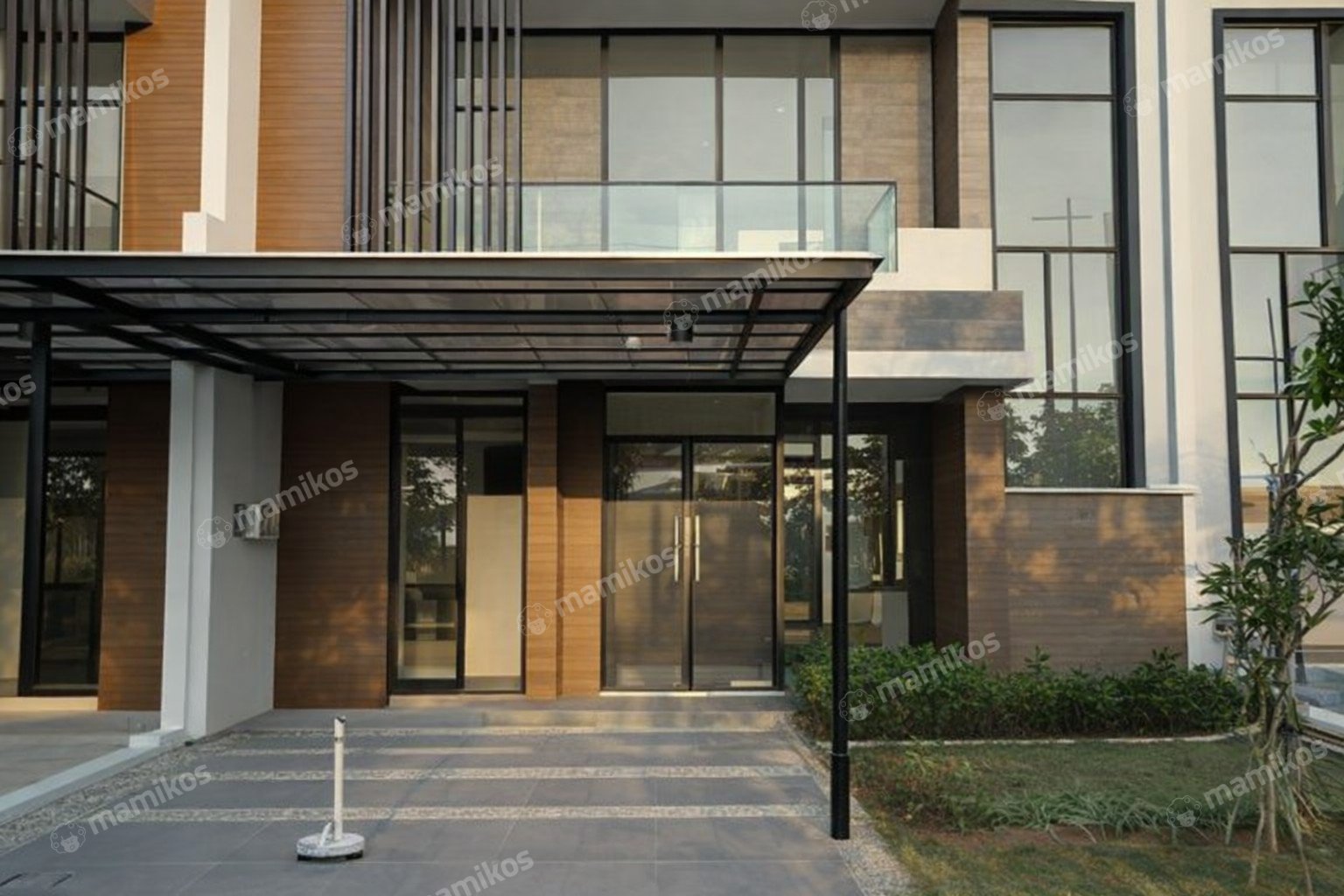 Rumah 4 Kamar Tidur 4 Kamar Mandi 2 Lantai Pantai Indah Kapuk 2 Jakarta Utara