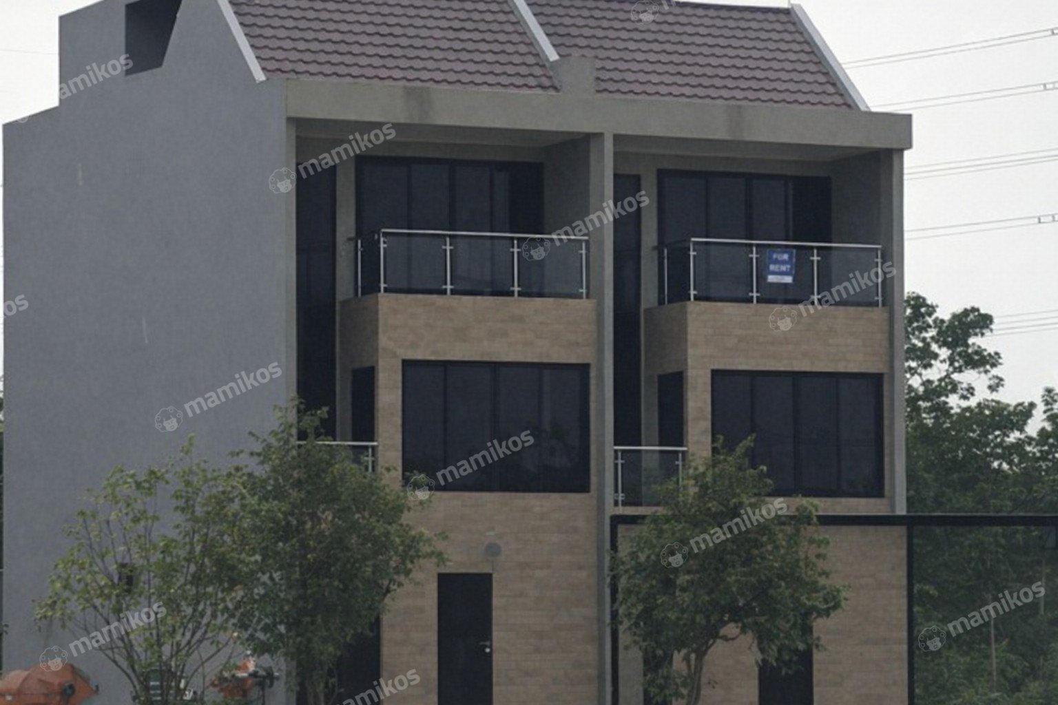 Rumah 3KT 4KM Joglo Jakarta Barat