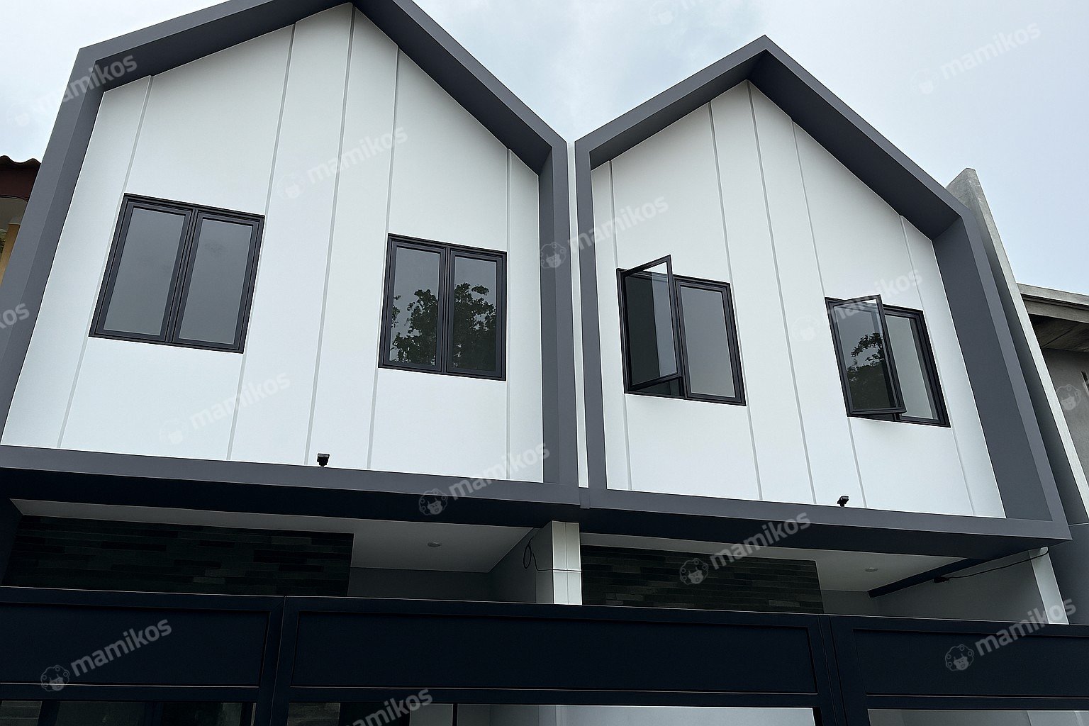 Rumah Sertifikat SHM 4 Kamar Tidur 3 Kamar Mandi Kav DKI Jakarta Barat