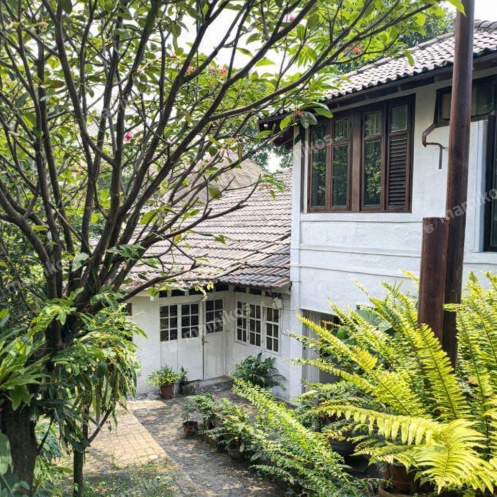 Rumah Sertifikat SHM 5 Kamar Tidur 5 Kamar Mandi Lubang Buaya Jakarta Timur - Photo 2
