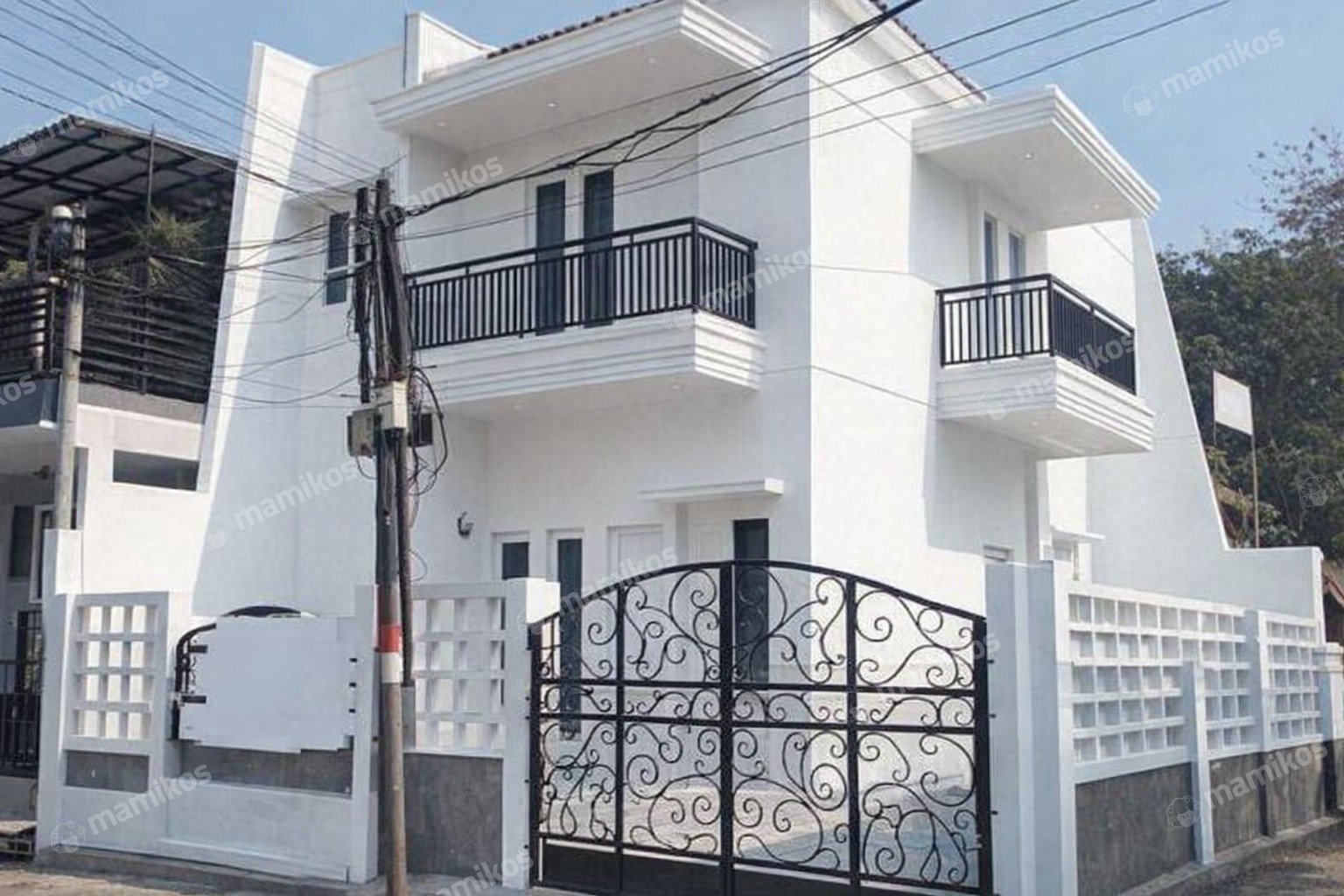 Rumah Sertifikat SHM 3 Kamar Tidur 3 Kamar Mandi Pondok Kelapa Jakarta Timur
