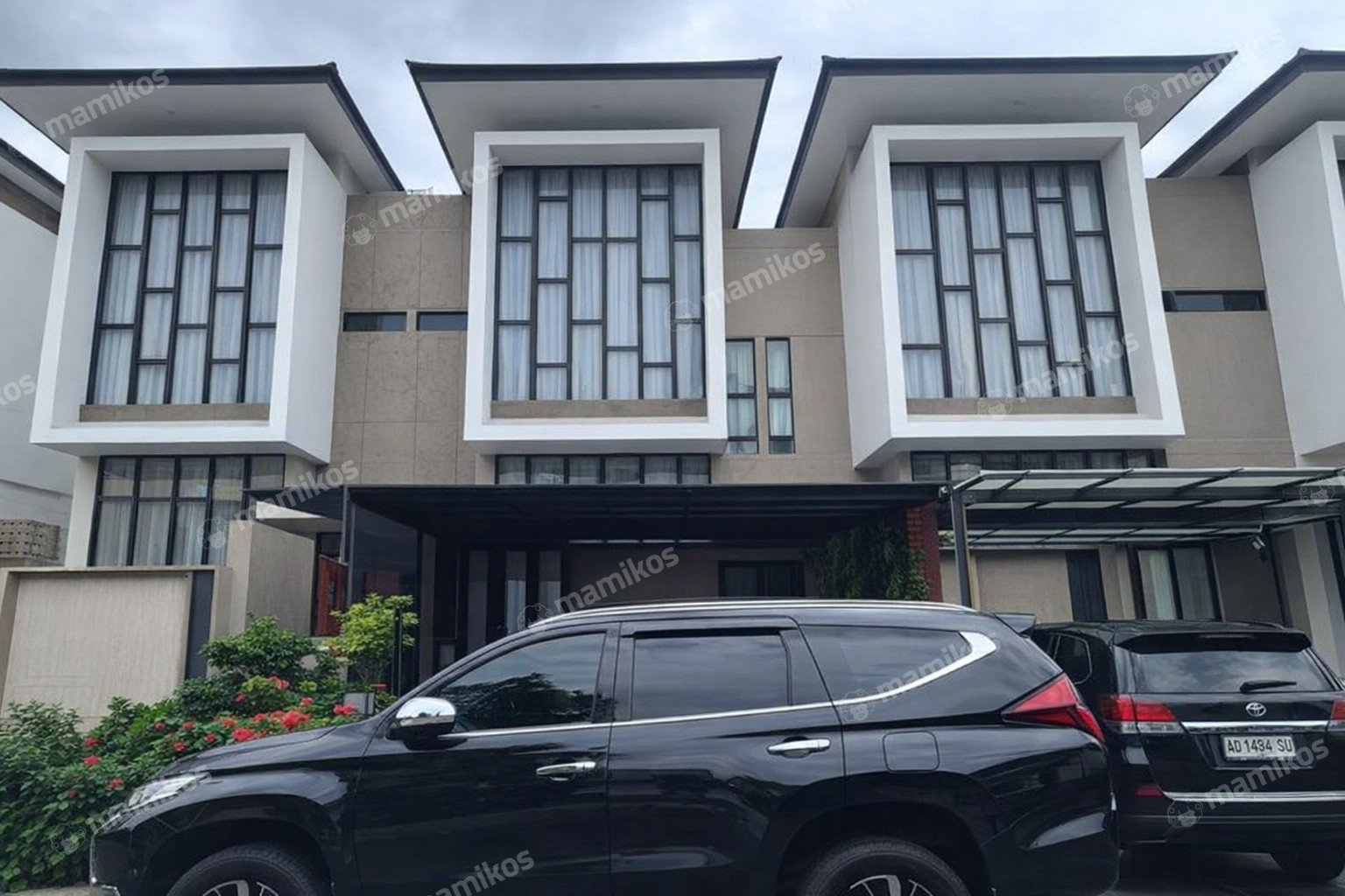 Rumah Sertifikat SHM 3 Kamar Tidur 4 Kamar Mandi Jakarta Garden City Jakarta Timur