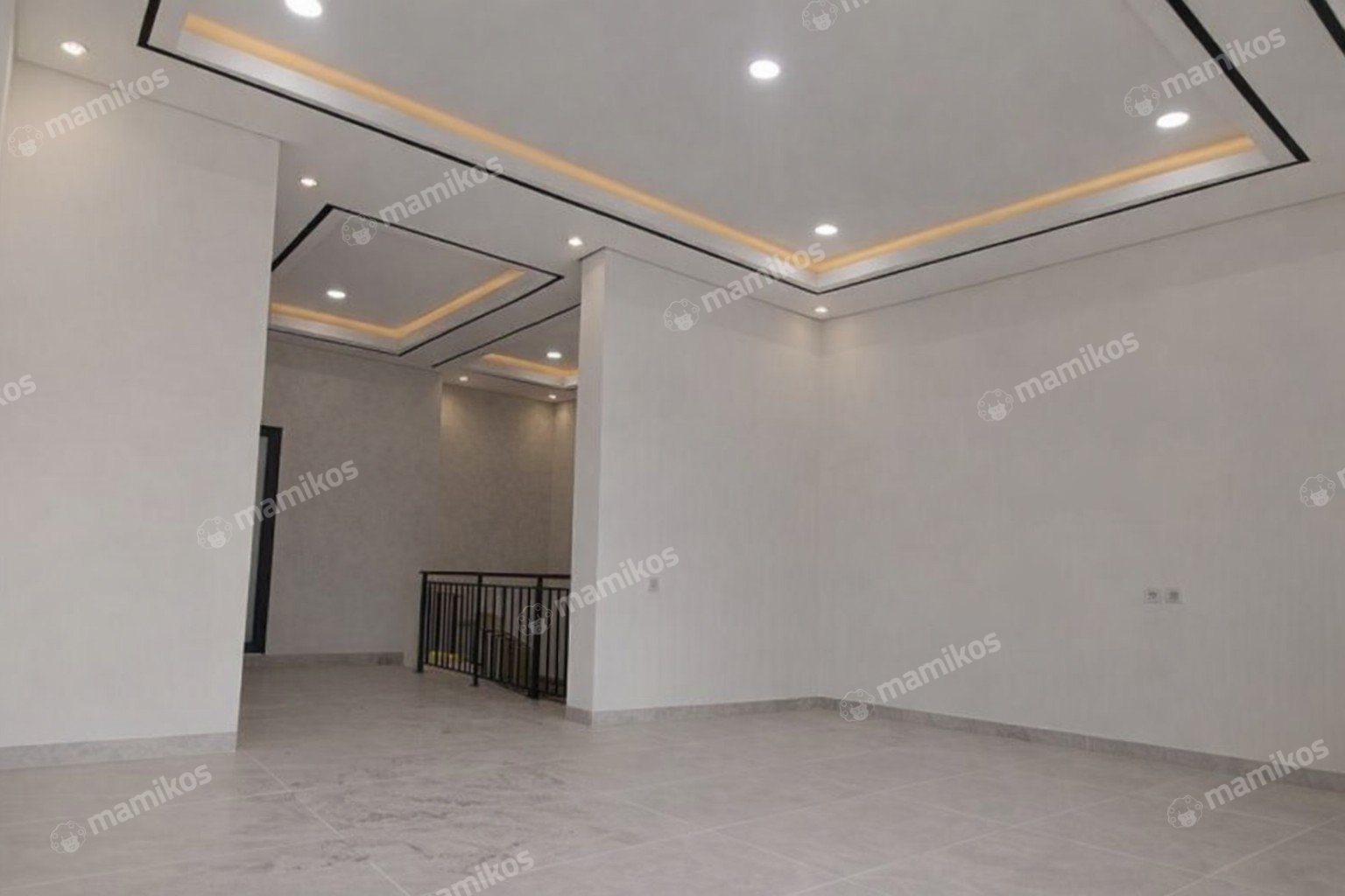 Rumah Sertifikat SHM 5 Kamar Tidur 5 Kamar Mandi Taman Palem Jakarta Barat