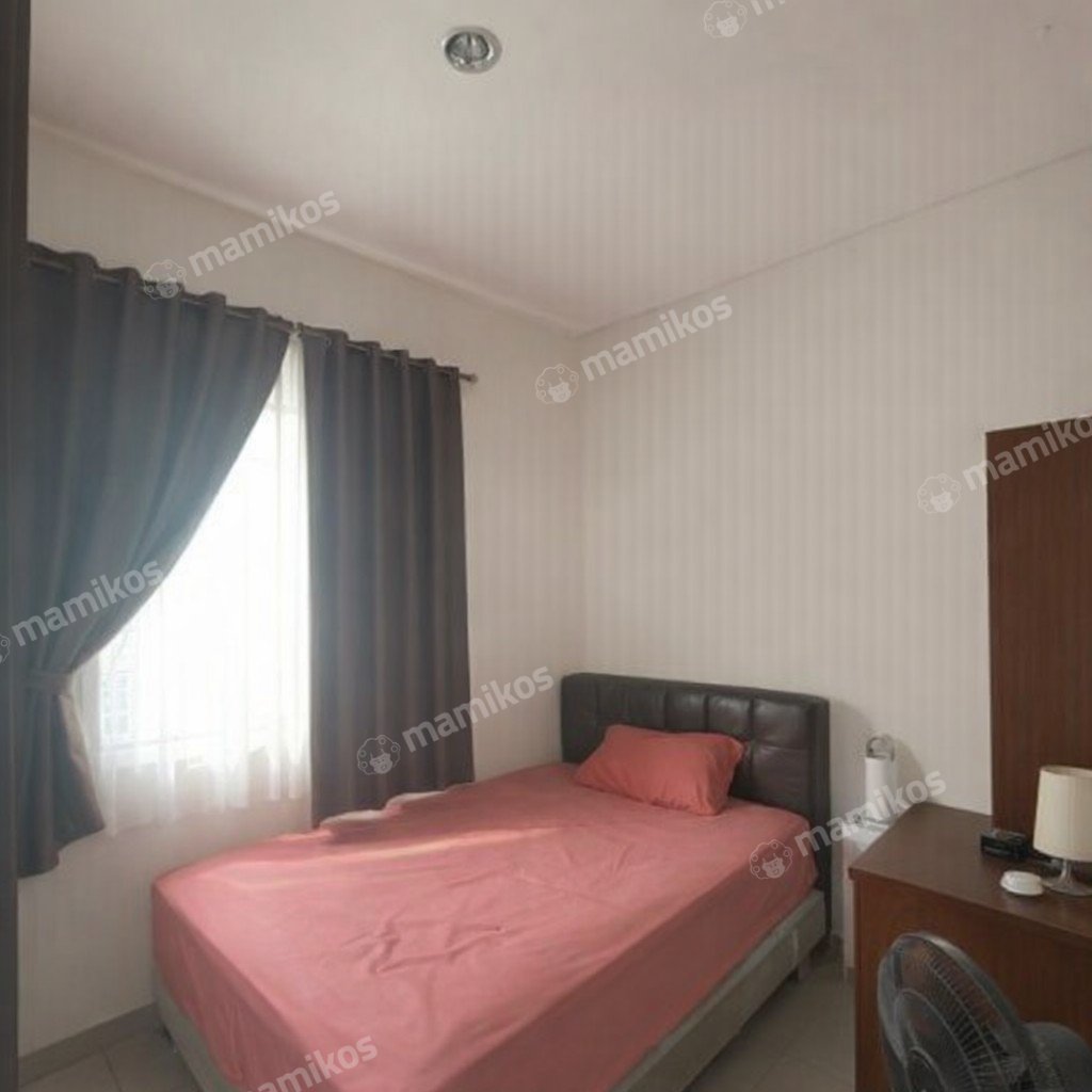 Rumah 5 Kamar Tidur 4 Kamar Mandi 2 Lantai Cakung Jakarta Timur - Photo 5