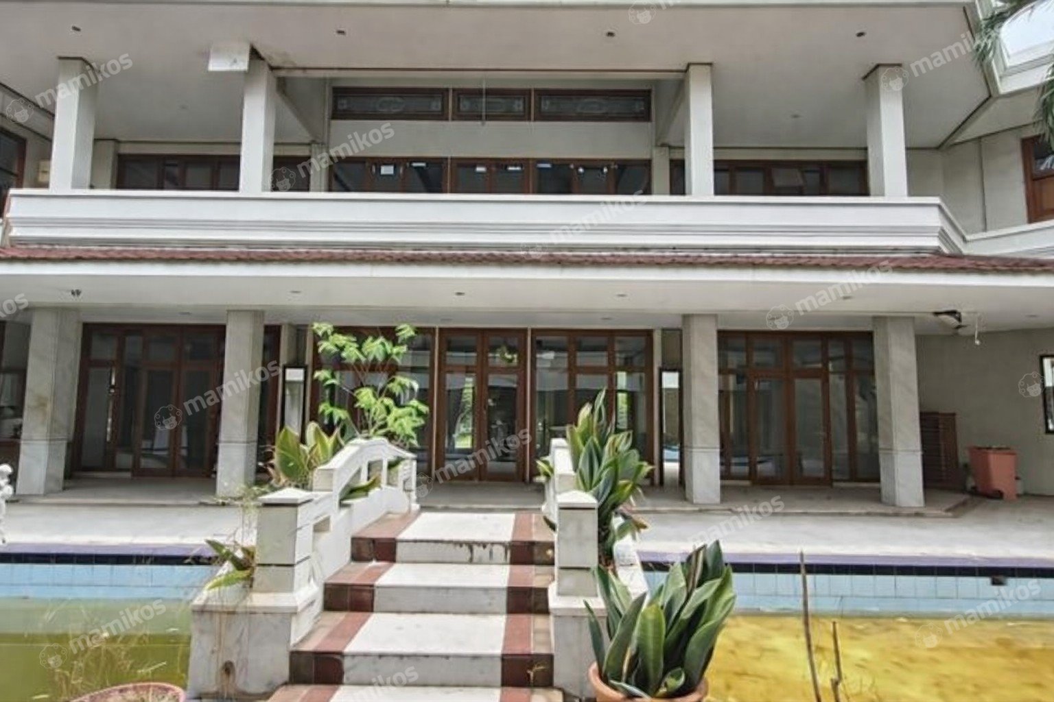 Rumah Sertifikat SHM 10 Kamar Tidur 10 Kamar Mandi Kelapa Gading Jakarta Utara