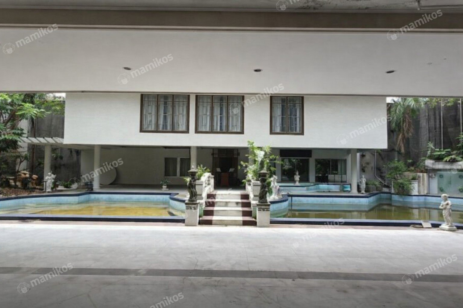 Rumah Sertifikat SHM 10 Kamar Tidur 10 Kamar Mandi Kelapa Gading Jakarta Utara - Photo 2