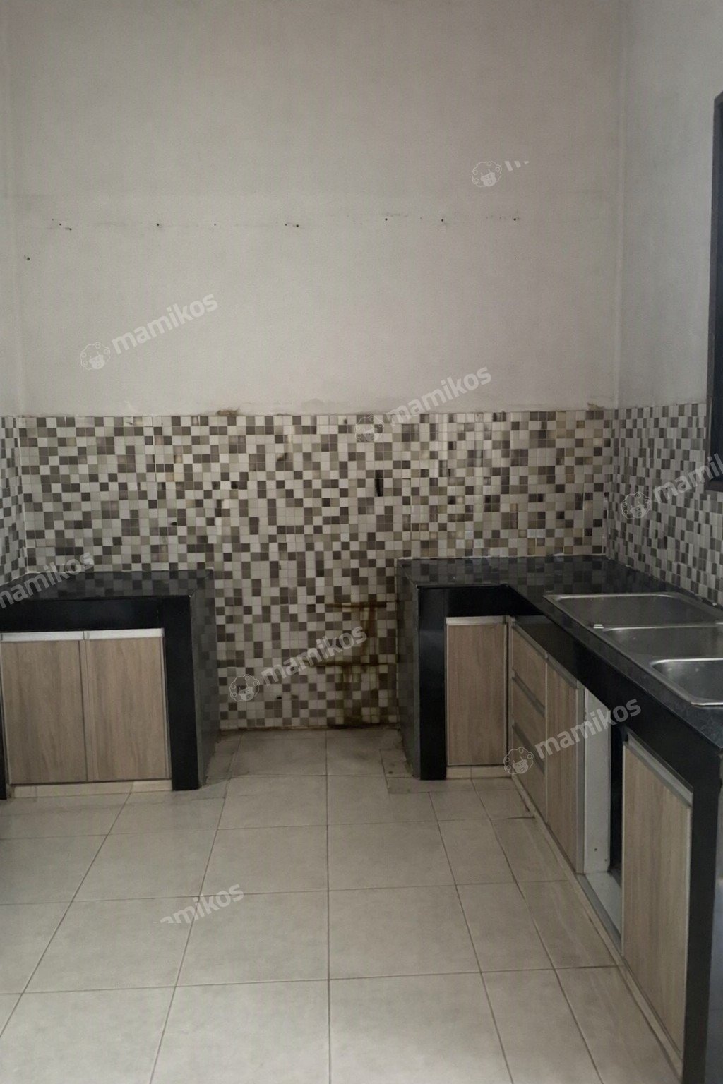 Rumah Sertifikat SHM 5 Kamar Tidur 5 Kamar Mandi Kelapa Gading Jakarta Utara - Photo 2