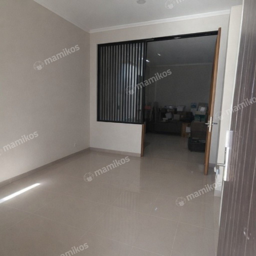 Rumah Sertifikat SHM 4 Kamar Tidur 4 Kamar Mandi Citra Grand Jakarta Timur - Photo 5