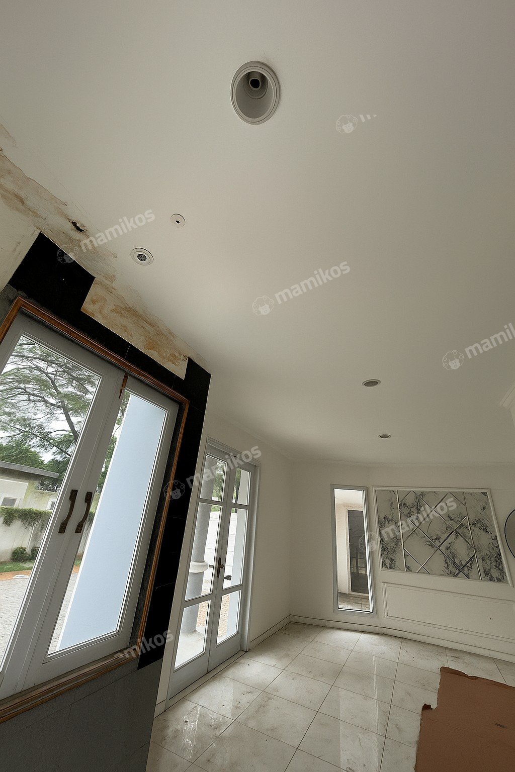 Rumah Sertifikat SHM 5 Kamar Tidur 4 Kamar Mandi Kota Wisata Jakarta Timur - Photo 2