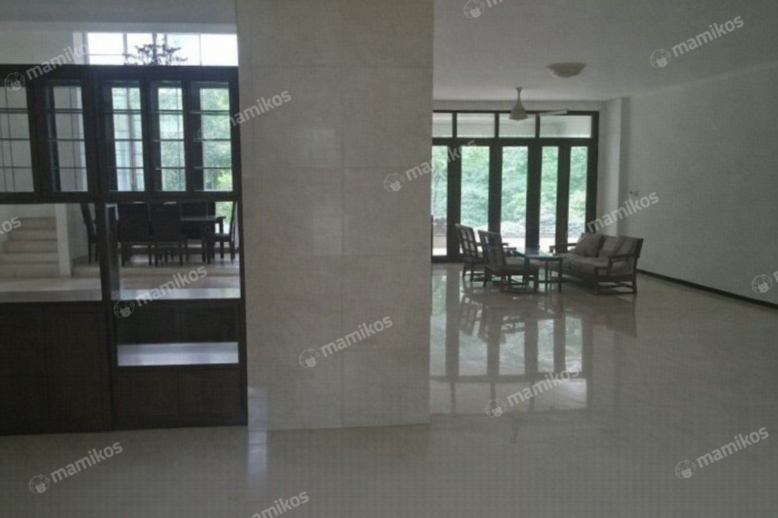 Rumah 4 Kamar Tidur 2 Kamar Mandi 1 Lantai Kebayoran Baru Jakarta Selatan - Photo 3