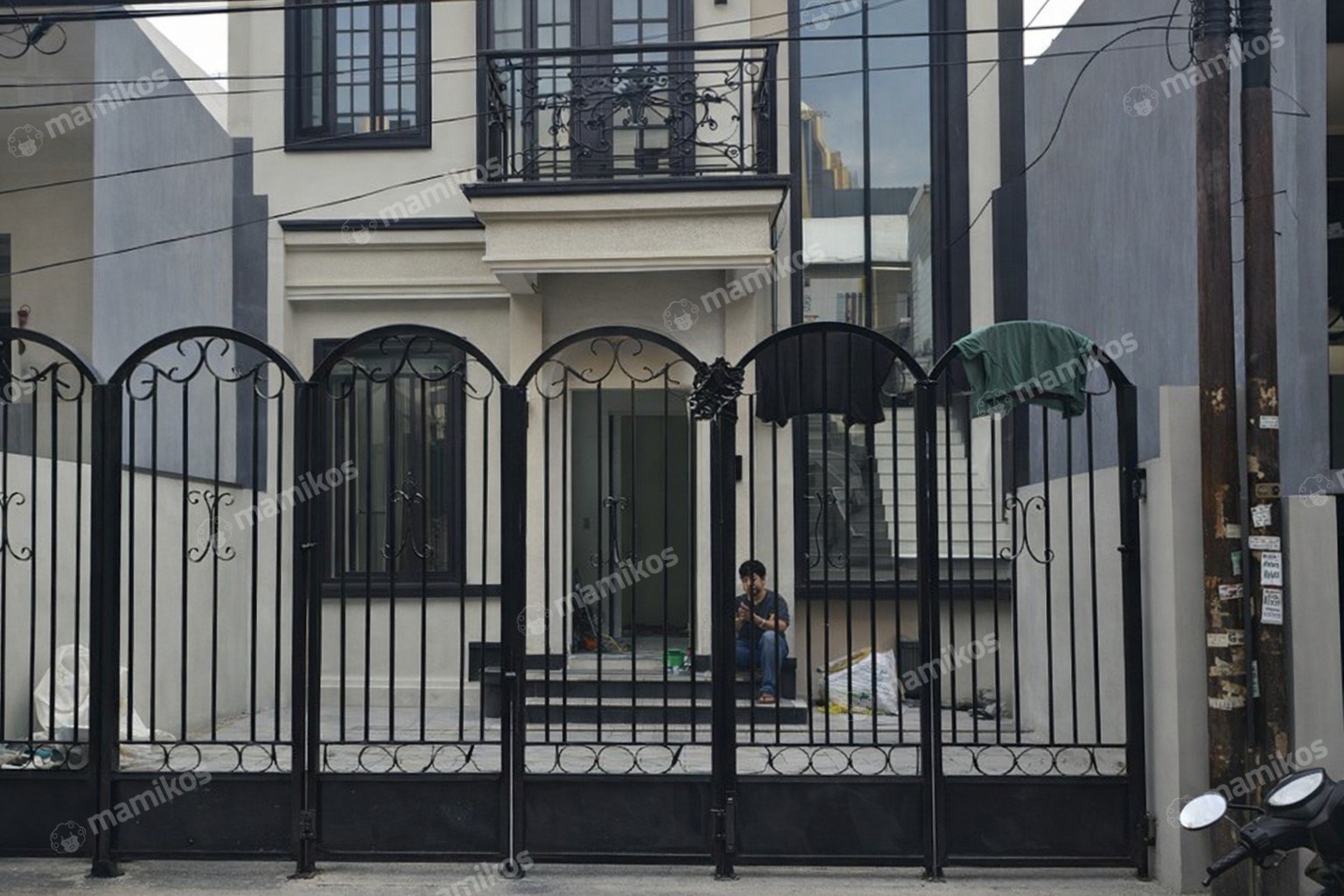 Rumah 3KT 2KM Taman Ratu Jakarta Barat