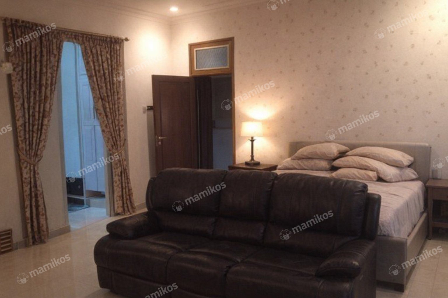 Rumah Sertifikat HGB 7 Kamar Tidur 4 Kamar Mandi Kebayoran Baru Jakarta Selatan - Photo 3