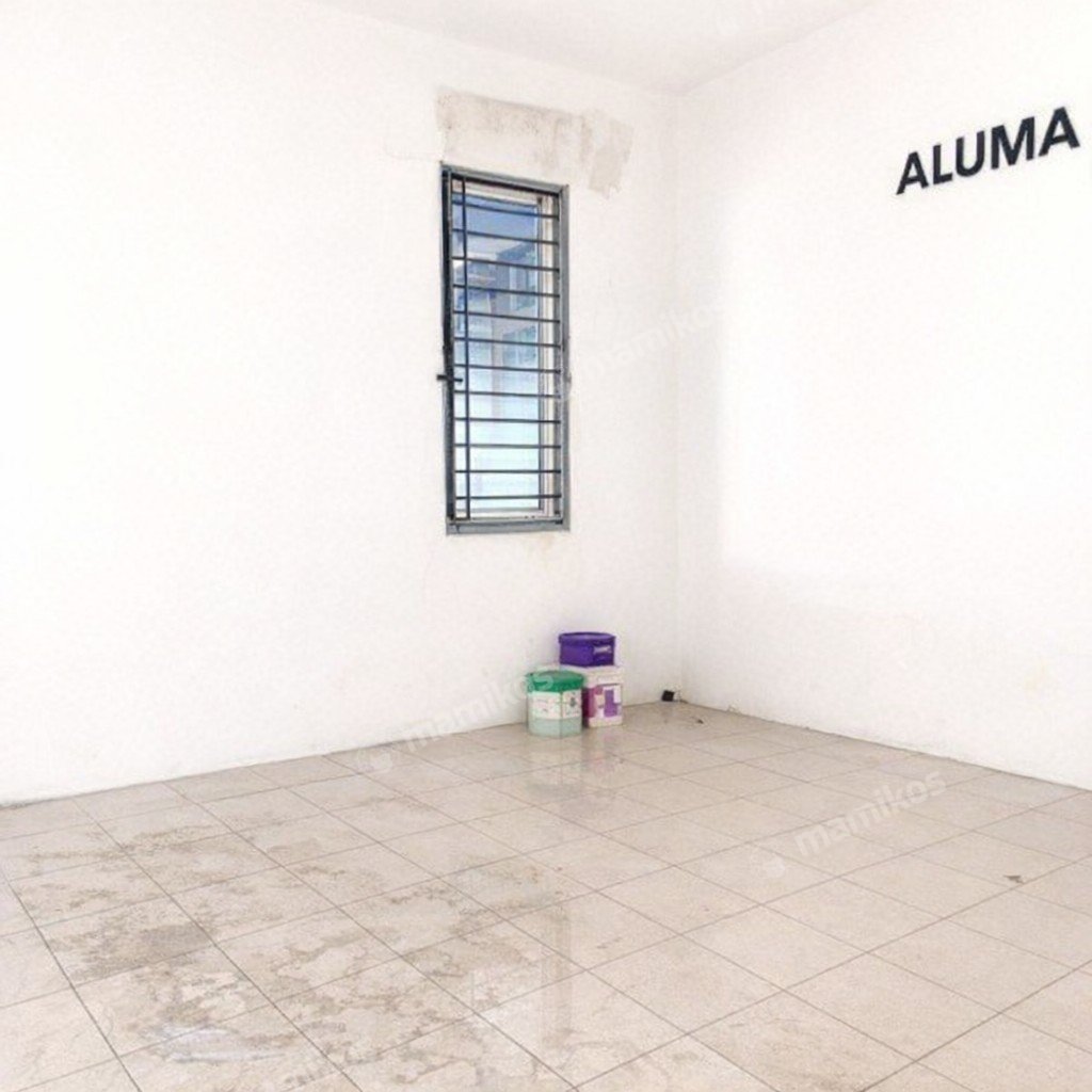 Rumah Sertifikat SHM 3 Kamar Tidur 3 Kamar Mandi Tomang Jakarta Barat - Photo 4