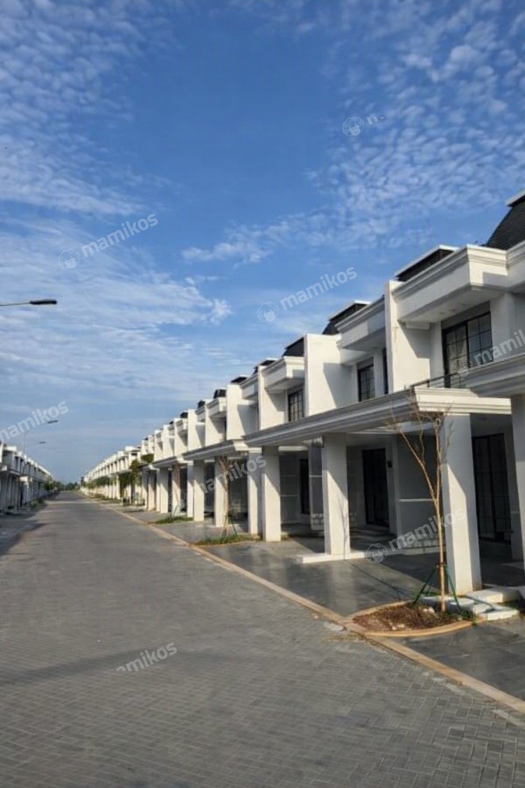 Rumah Sertifikat PPJB 3 Kamar Tidur 3 Kamar Mandi Pantai Indah Kapuk 2 Jakarta Utara - Photo 5