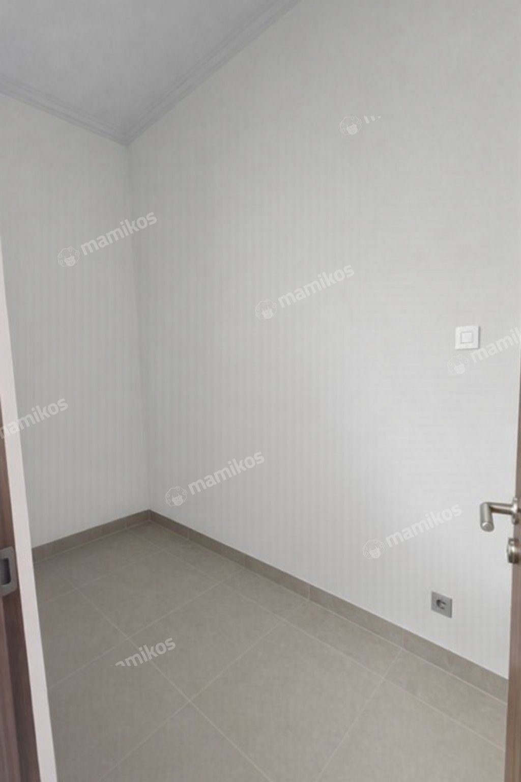 Rumah 3 Kamar Tidur 3 Kamar Mandi 1 Lantai Meruya Jakarta Barat - Photo 5