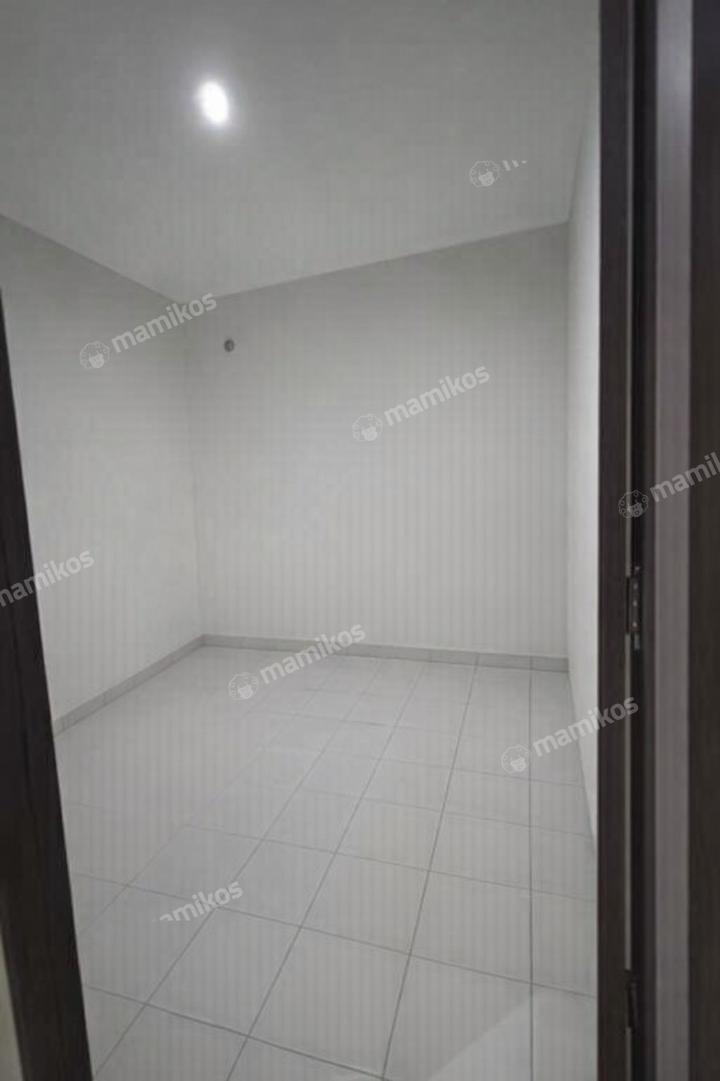 Rumah Sertifikat SHM 4 Kamar Tidur 2 Kamar Mandi Tanjung Duren Jakarta Barat - Photo 2
