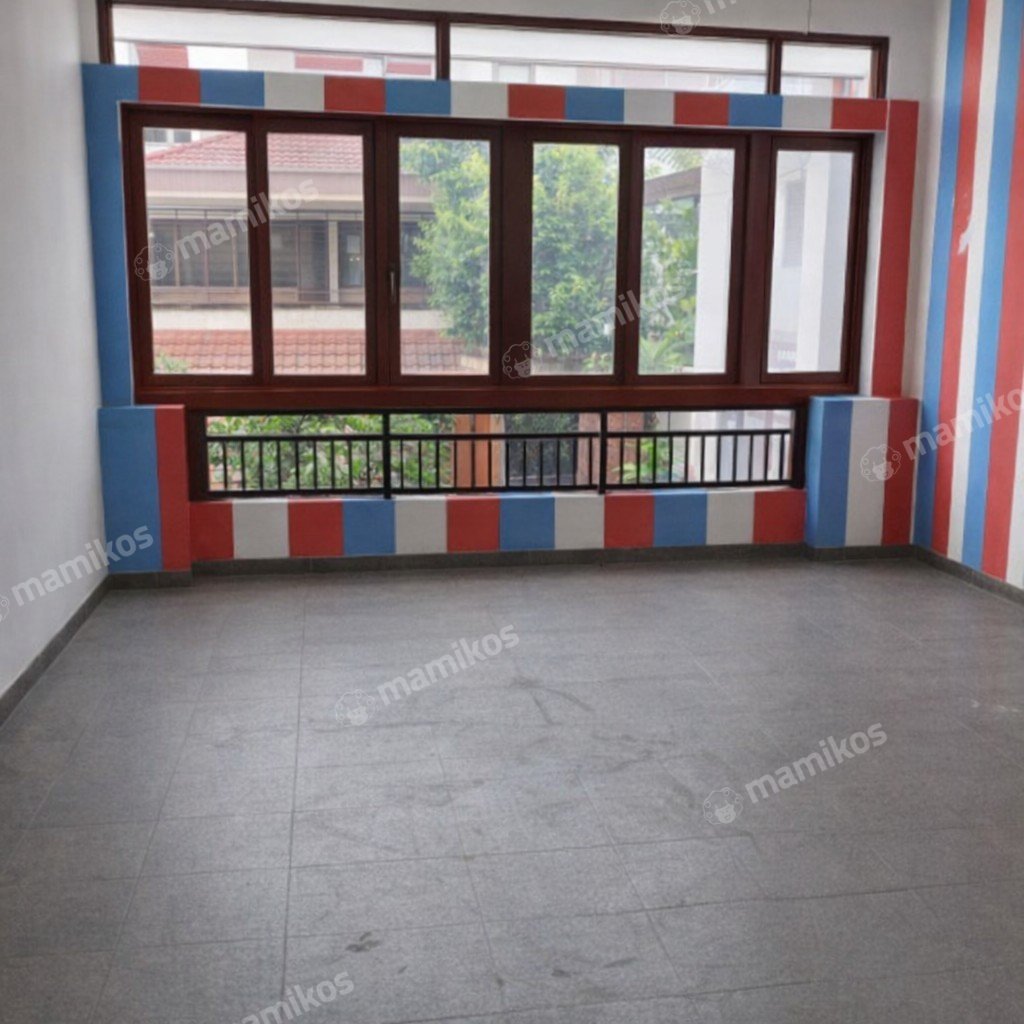 Rumah Sertifikat SHM 3 Kamar Tidur 3 Kamar Mandi Cibubur Jakarta Timur - Photo 3