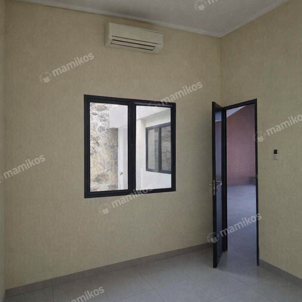 Rumah Sertifikat SHM 3 Kamar Tidur 3 Kamar Mandi Cipayung Jakarta Timur - Photo 5