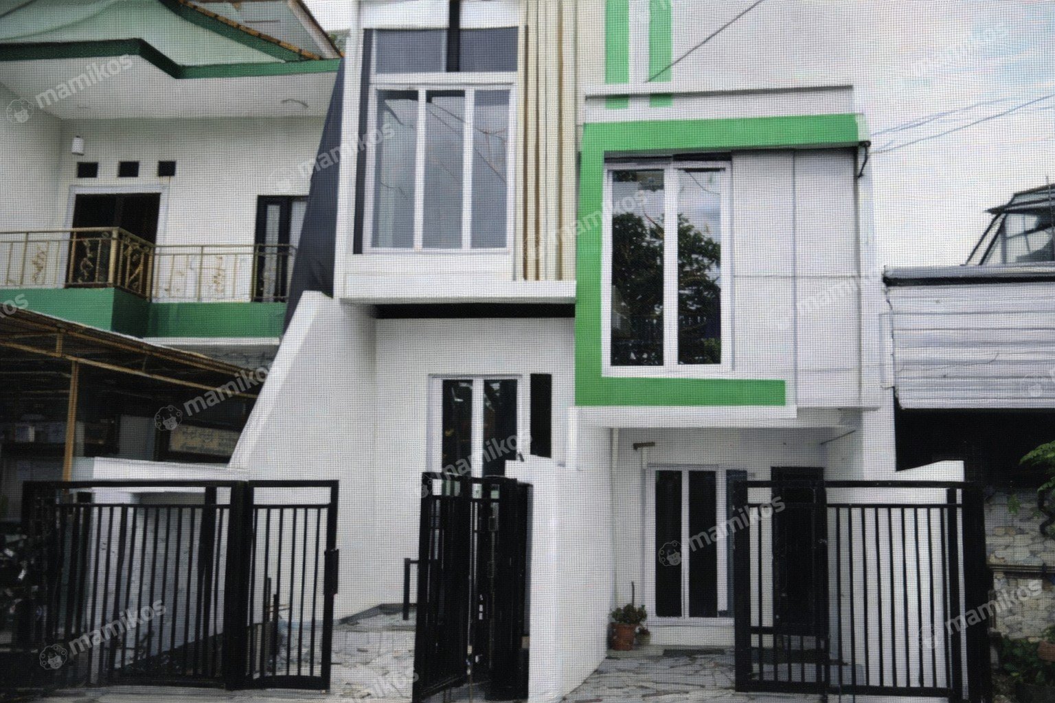 Rumah 2 Kamar Tidur 3 Kamar Mandi Kelapa Gading Jakarta Utara