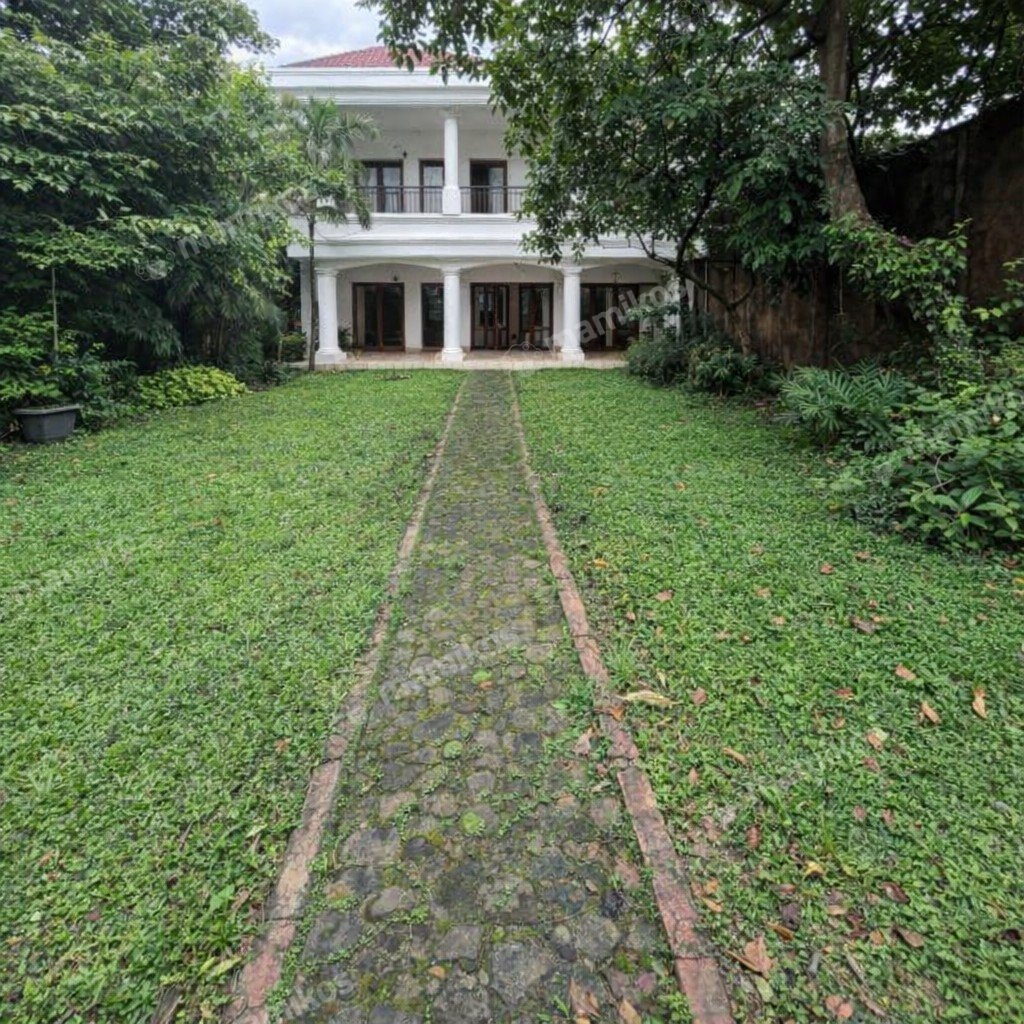 Rumah Sertifikat SHM 5 Kamar Tidur 4 Kamar Mandi Kemang Jakarta Selatan - Photo 4