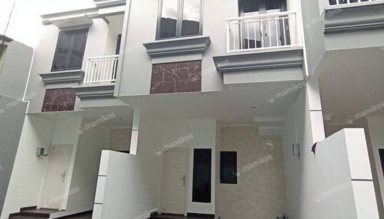 Rumah 3KT 3KM Matraman Jakarta Timur
