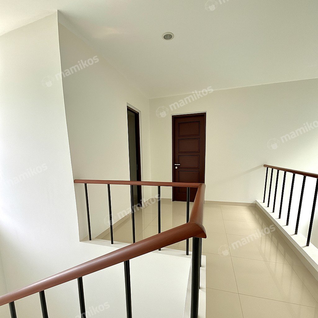 Rumah Sertifikat SHM 3 Kamar Tidur 3 Kamar Mandi Veteran Jakarta Selatan - Photo 5