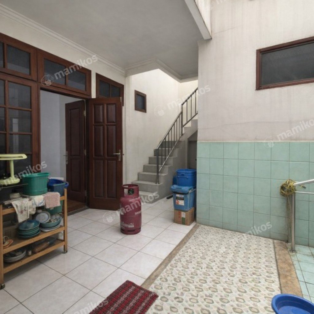 Rumah Sertifikat SHM 5 Kamar Tidur 3 Kamar Mandi Tubagus Angke Jakarta Barat - Photo 2