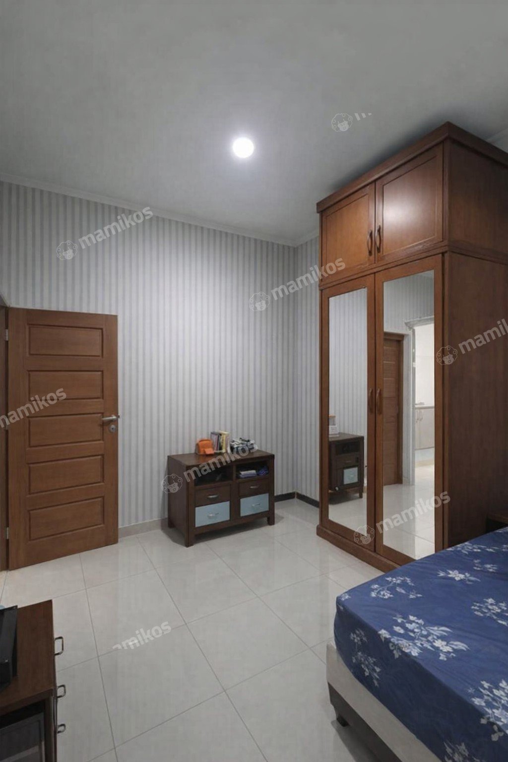Rumah 4 Kamar Tidur 5 Kamar Mandi 2 Lantai Cibubur Jakarta Timur - Photo 4